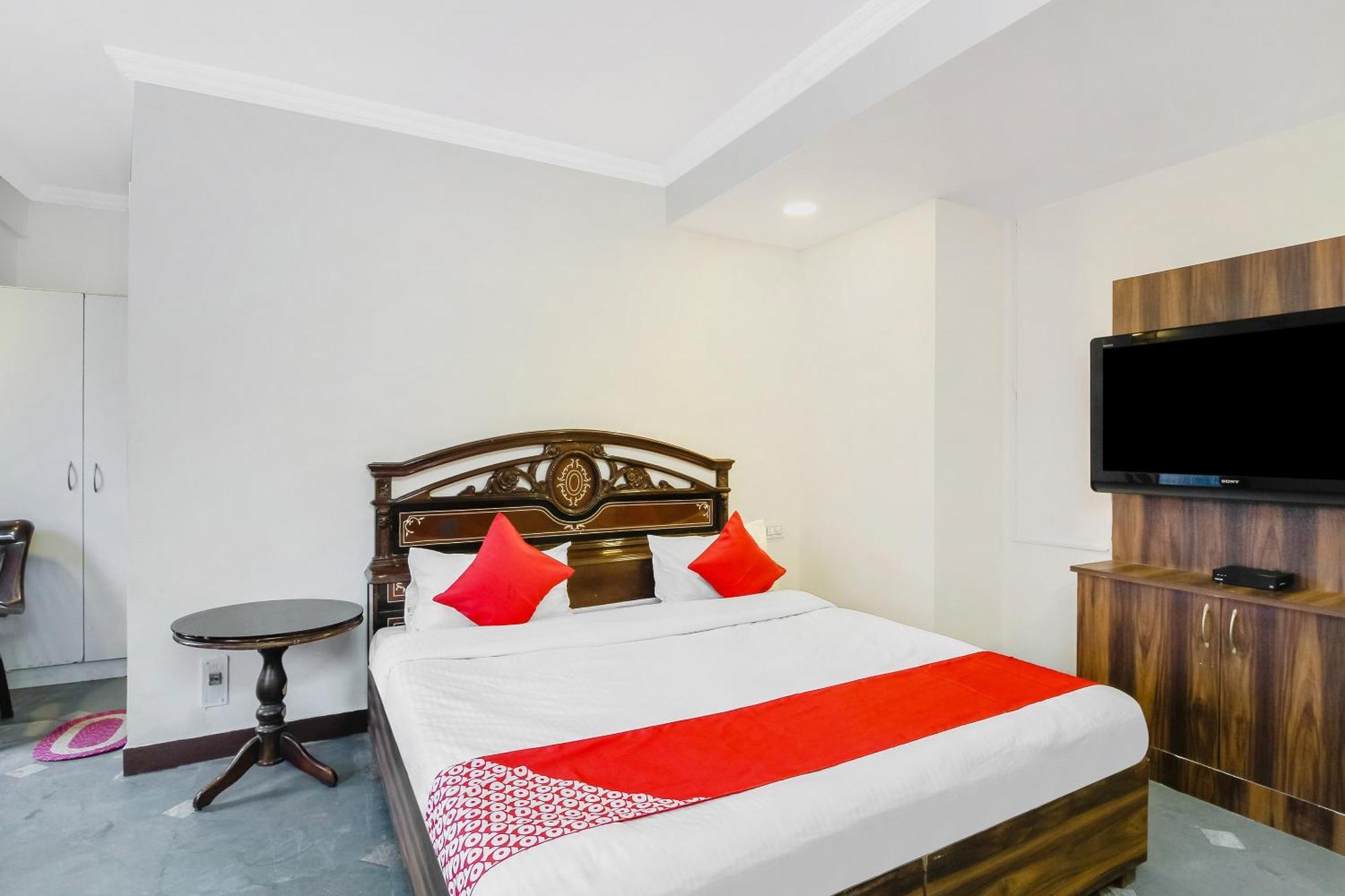 Hotel O Tokyo Hyderabad Eksteriør bilde