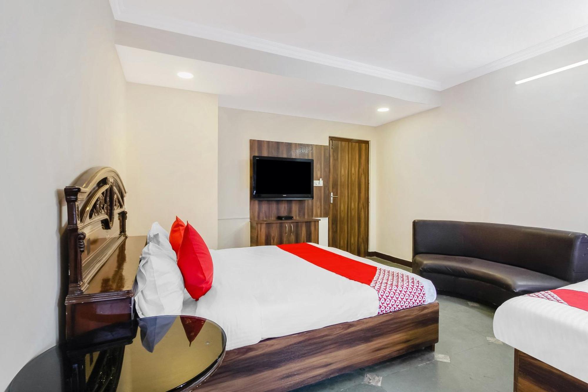 Hotel O Tokyo Hyderabad Eksteriør bilde