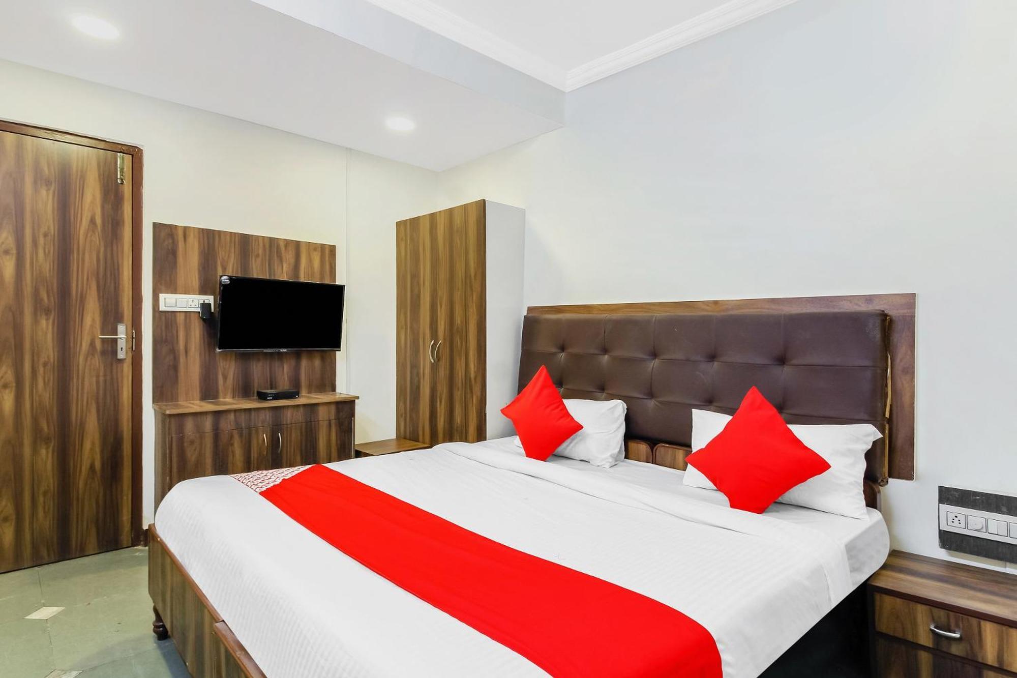 Hotel O Tokyo Hyderabad Eksteriør bilde